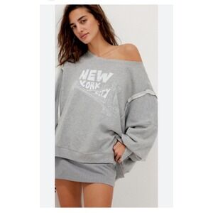 🆕 NEW FREE PEOPLE “New York” Grey Camden Pullover